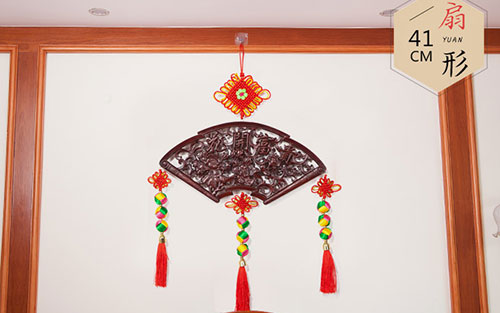 三家镇中国结挂件实木客厅玄关壁挂装饰品种类大全